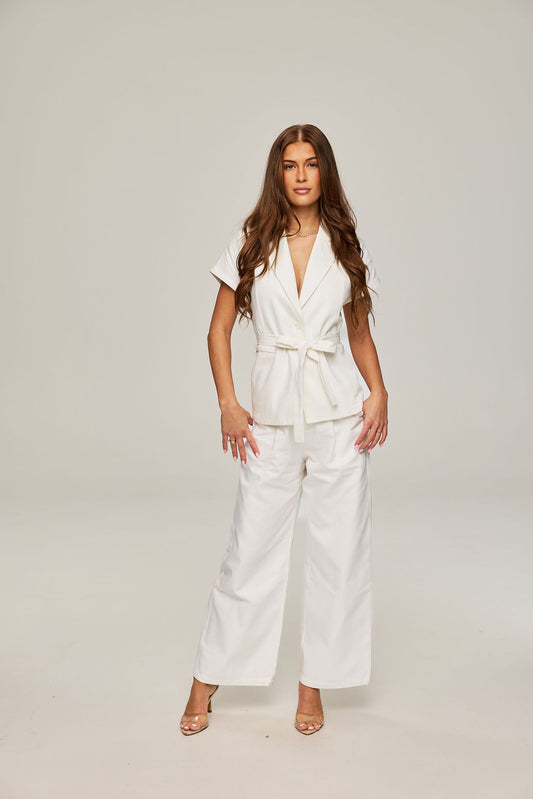 Aspyn in white