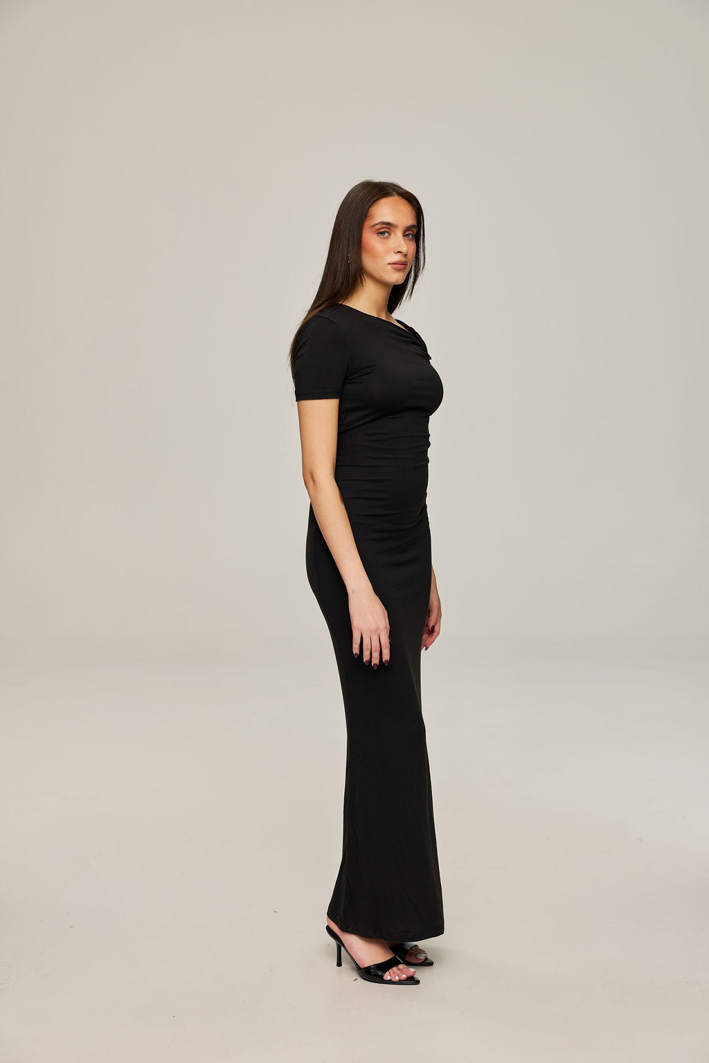 Céleste in Black