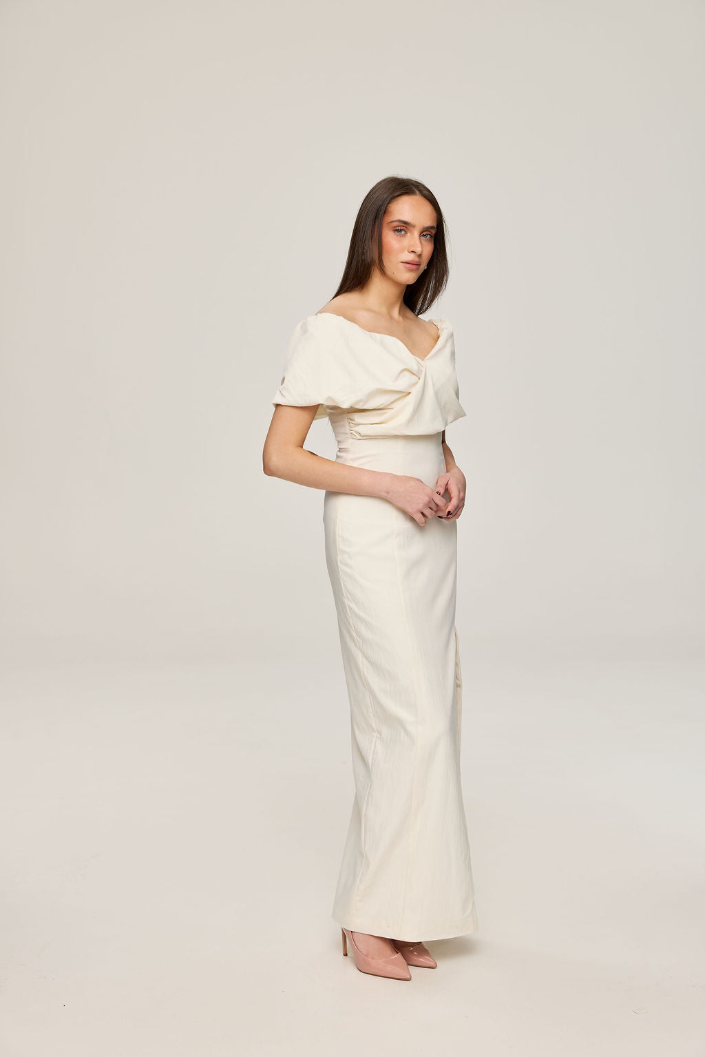 Delta in Beige