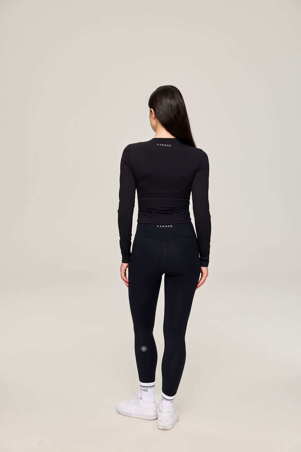 Élan Sculpt Top in black