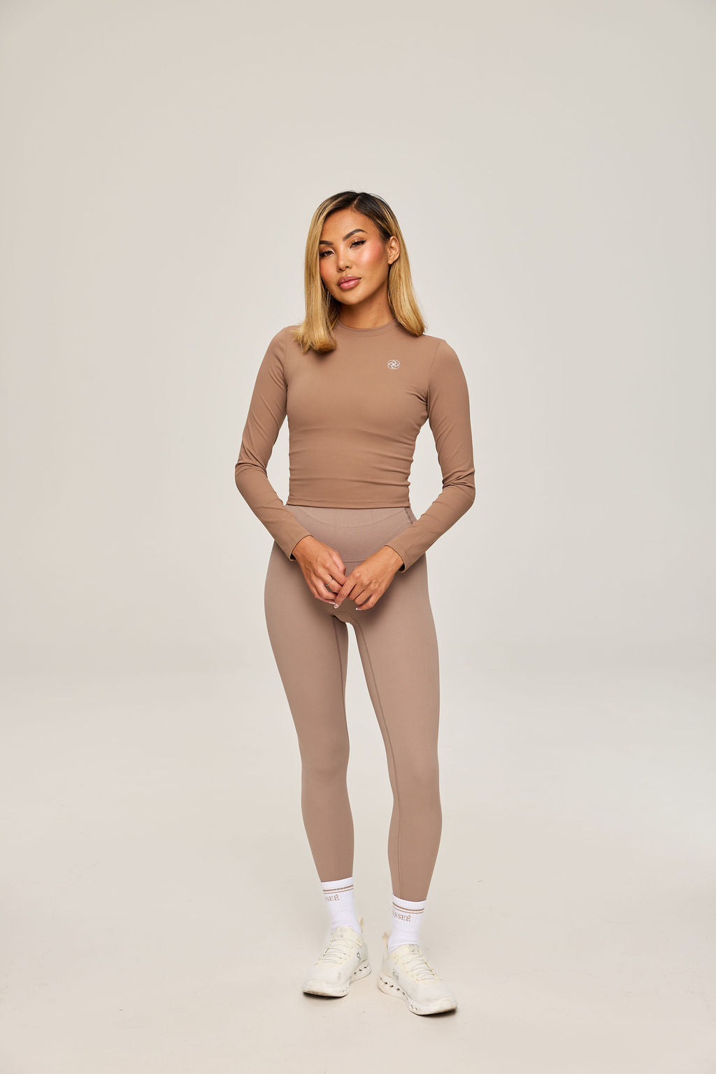 Élan Sculpt Top in khaki