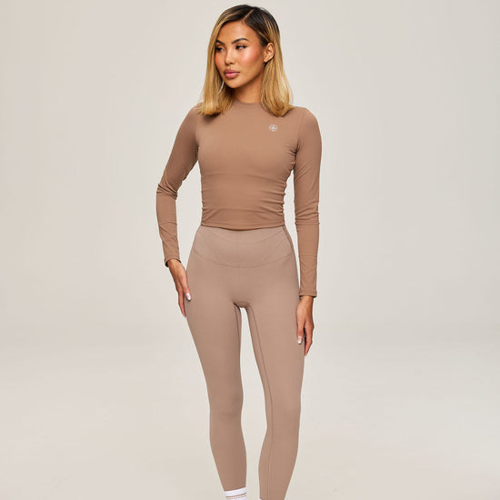 Élan Sculpt Top in khaki