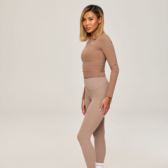Élan Sculpt Top in khaki