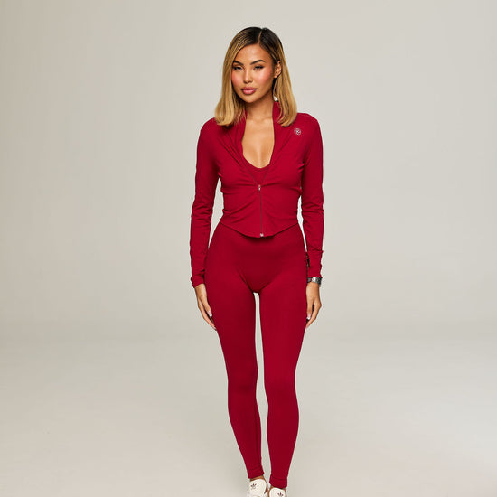 Frame Fit High Rise in Burgundy