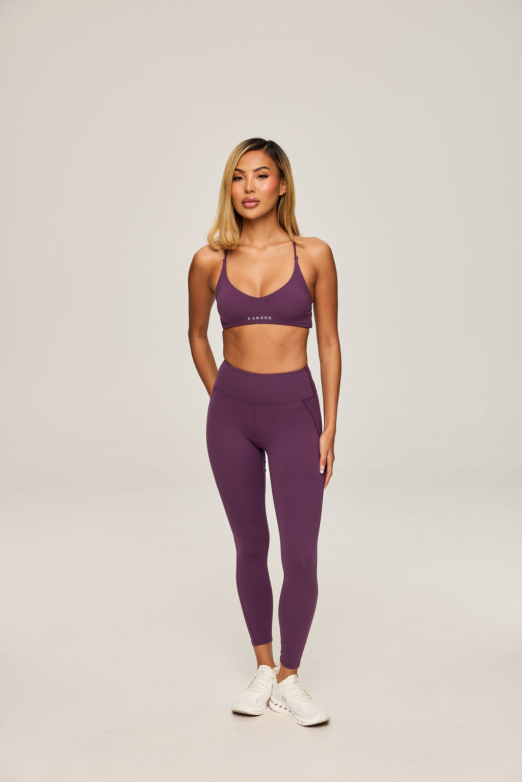 Élan High Rise Leggings in Midnight Plum