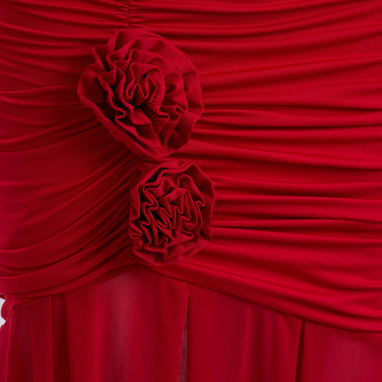 Rouge Èternel in Red