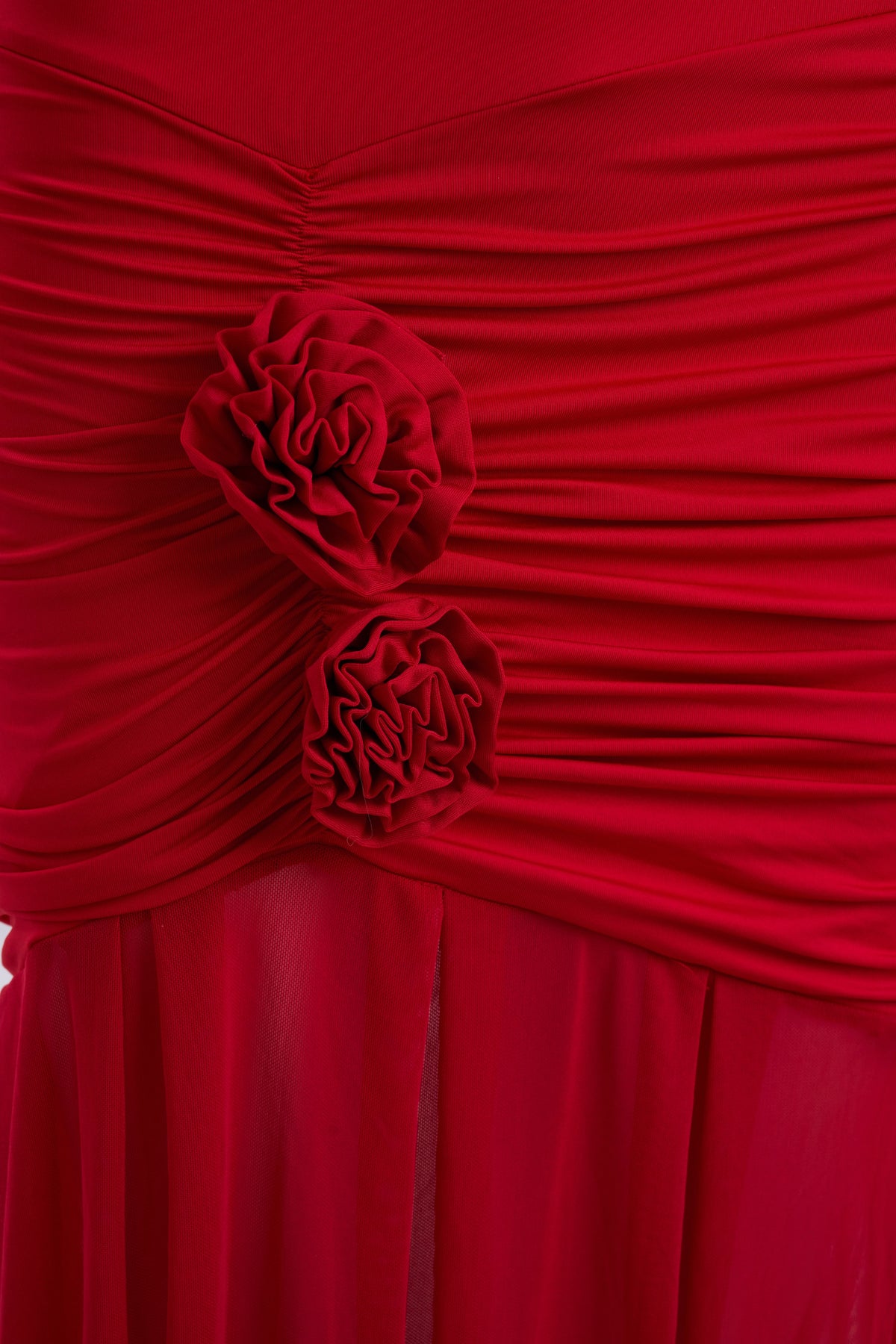 Rouge Èternel in Red