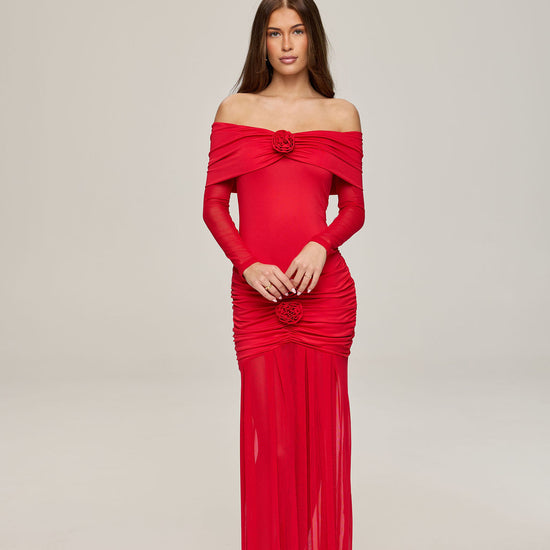 Rouge Èternel in red