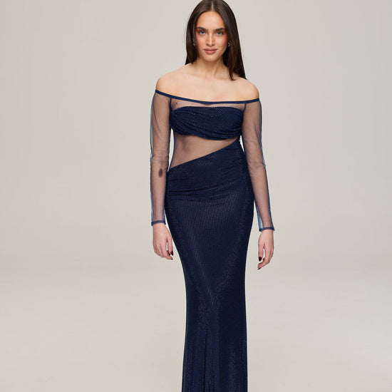 Rosalia - Noir in black