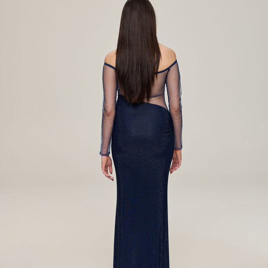 Rosalia - Noir in black