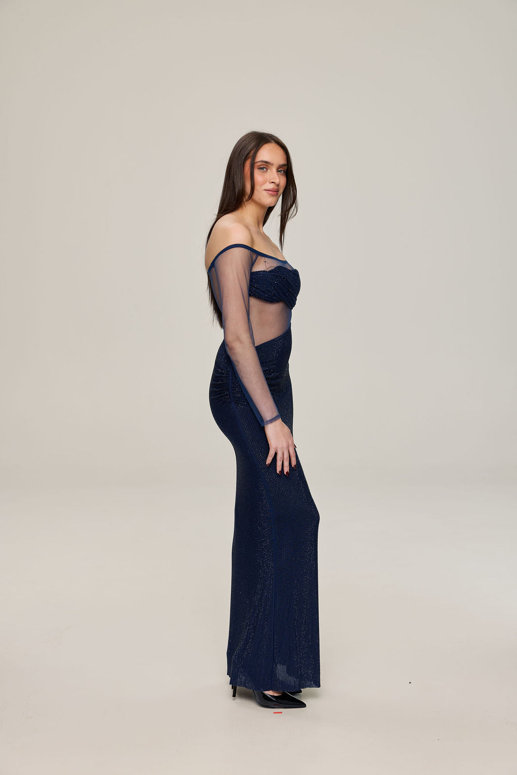Rosalia - Noir in black