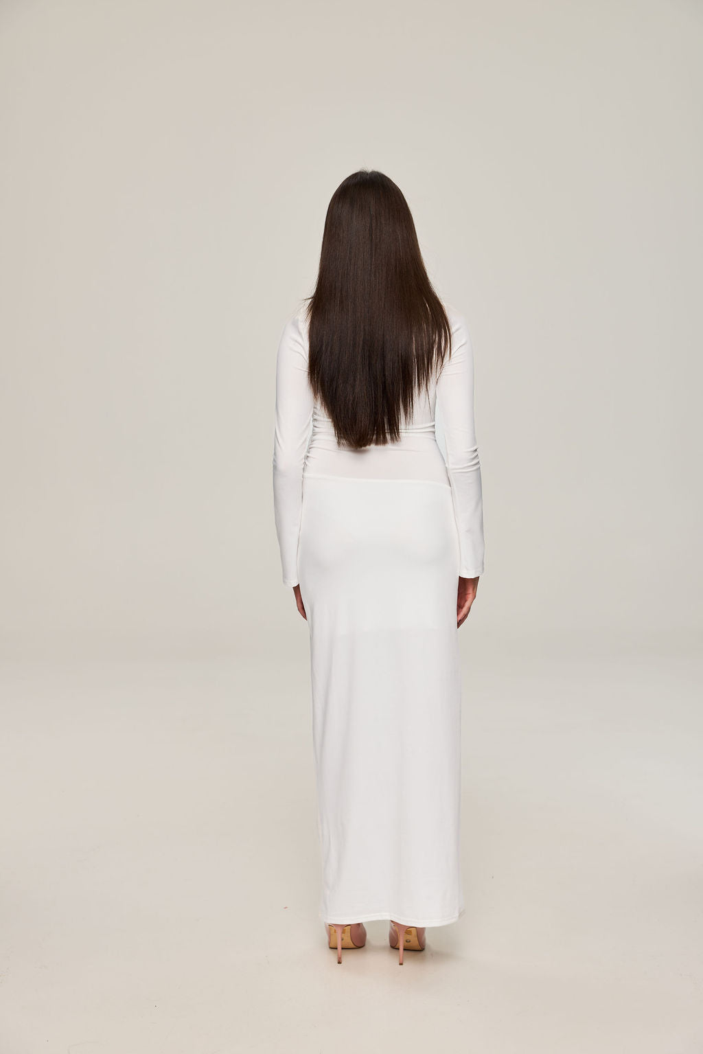 Rosalia - White in white