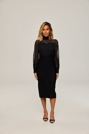 Sascha in black