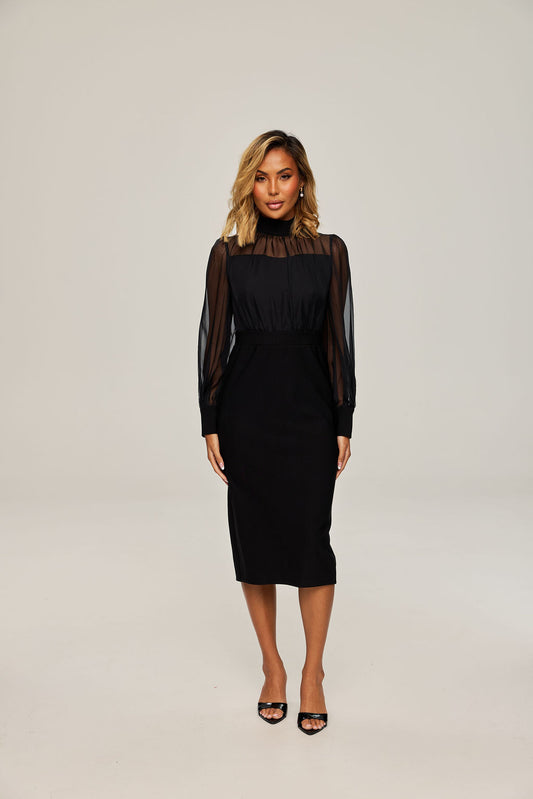 Sascha in black