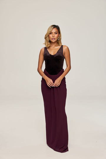Sierra in black