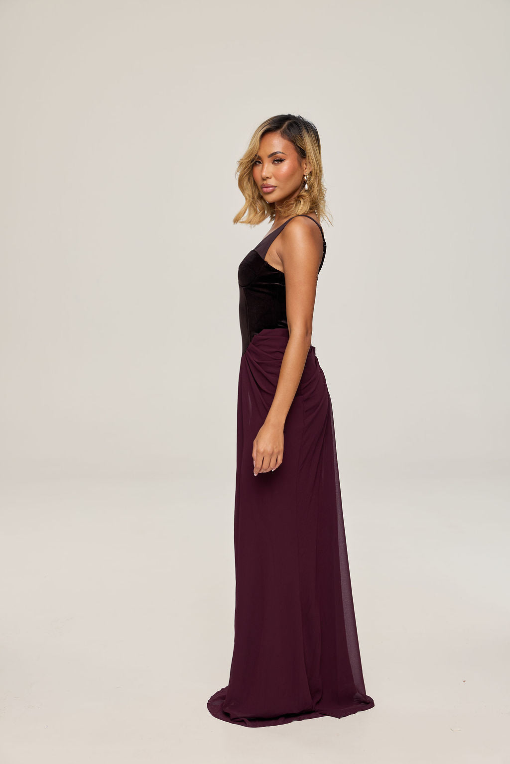 Sierra in black