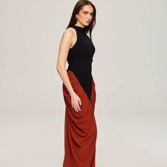 Sofya in black and red
