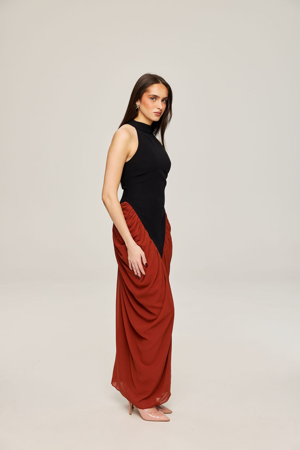 Sofya in black and red