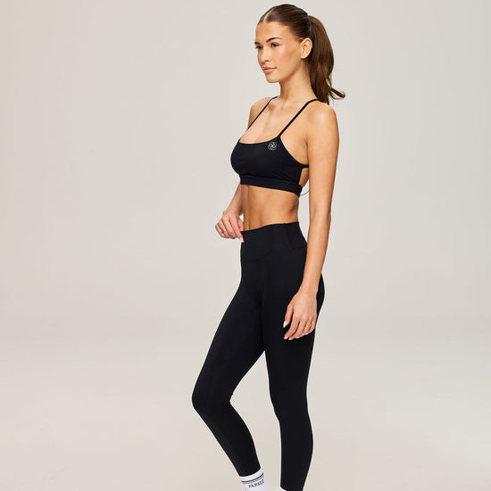 Studio Perfect Bra in Black